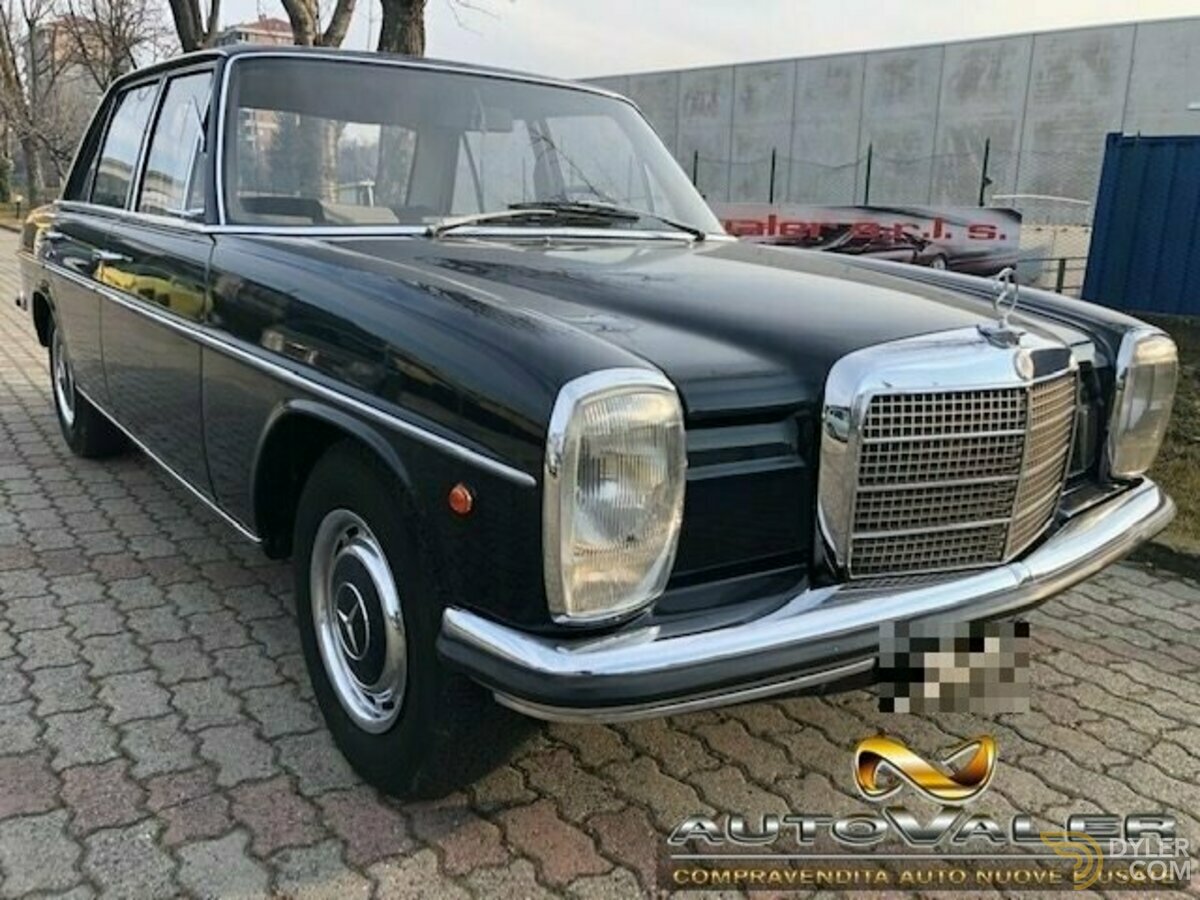 1969 Mercedes-Benz 230 berlina, foto 2