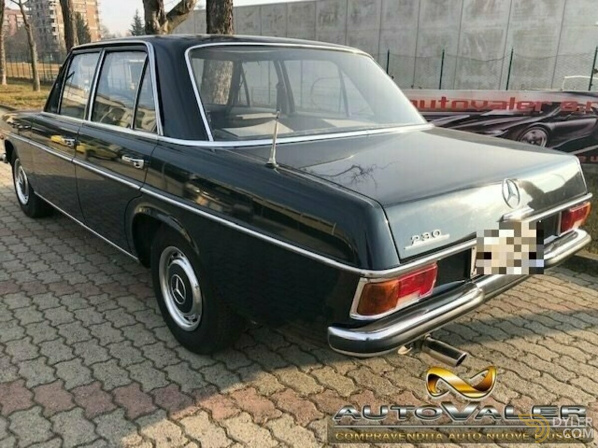 1969 Mercedes-Benz 230 berlina, foto 4