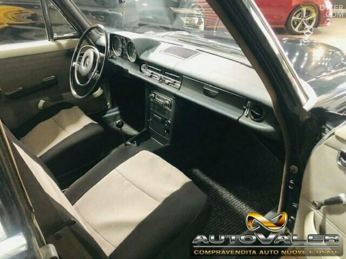 1969 Mercedes-Benz 230 berlina, foto 12