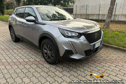 Peugeot 2008 PureTech 100 S&S Allure SUV 2021 Gris