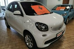 Smart ForFour Passion Berlina 2017 Bianco