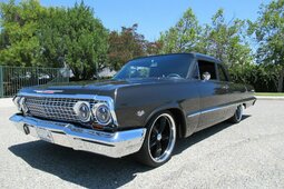 Chevrolet Bel Air Coupé 1963 Grigio