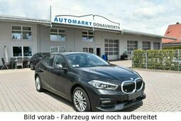 BMW 118 d Aut. Sport Line Navi PanoDach Sitzhzg... Sedan / Saloon 2022