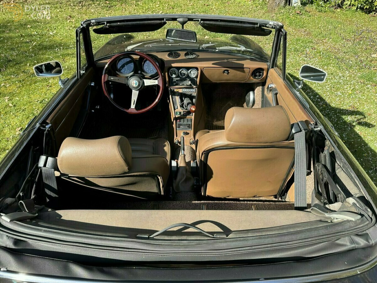 1983 Alfa Romeo Spider 2000, foto 2