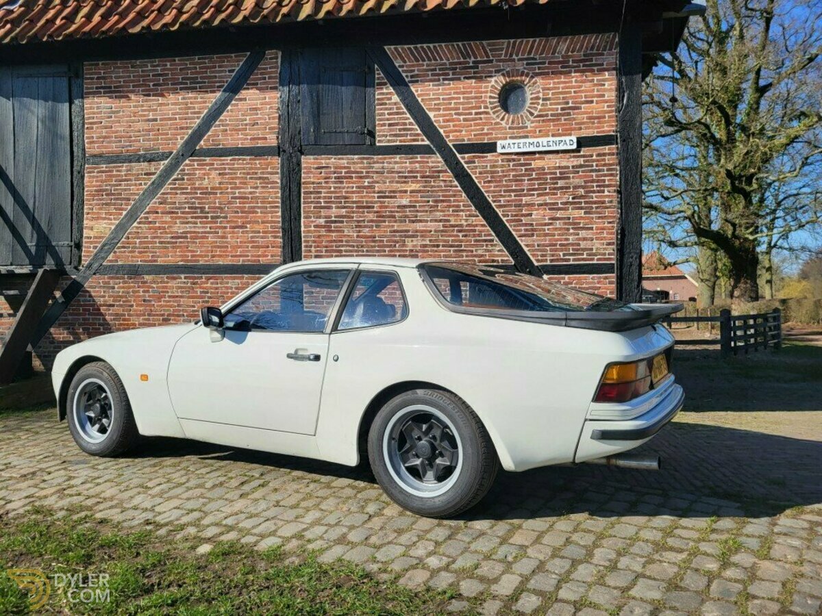 1982 Porsche 944, foto 3