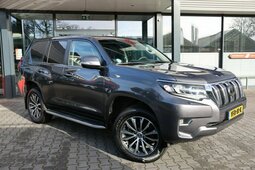 Toyota 4Runner EXECUTIVE A/T VAN Kleintransporter 2020 Grau
