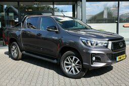 Toyota Hilux D-D Kleintransporter 2022 Grau