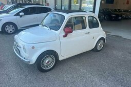 Fiat 500 F 110 stilizzata Abarth iscrittaClub500 Coupé 1972 Branco