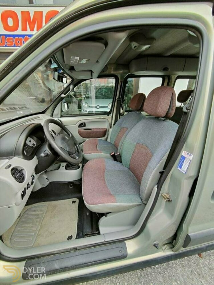 2001 Renault Kangoo AUTHENTIQUE PRIVILEGE 4X4, foto 5