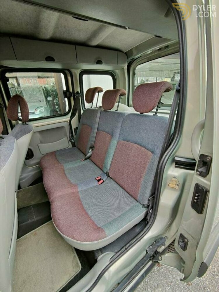 2001 Renault Kangoo AUTHENTIQUE PRIVILEGE 4X4, foto 6
