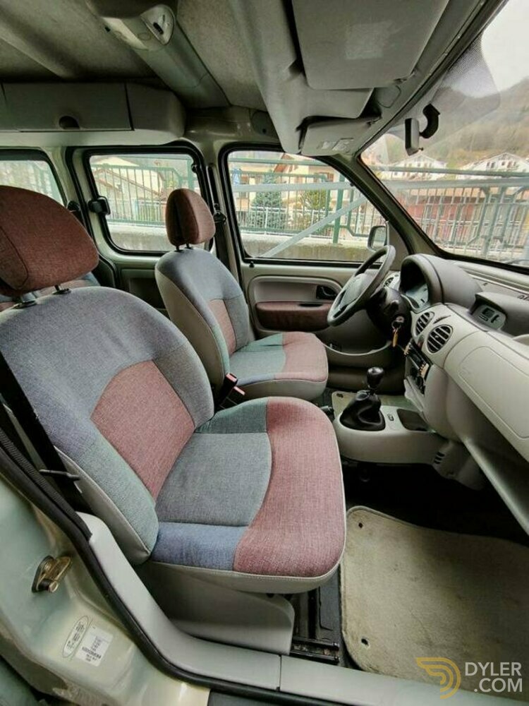 2001 Renault Kangoo AUTHENTIQUE PRIVILEGE 4X4, foto 9
