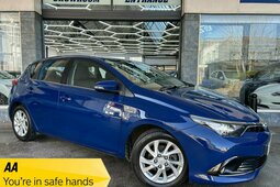 Toyota Auris Business Edition Hatchback 2017 Azul
