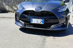 Toyota Yaris 1.5 Hybrid 5p SOLO 200KM Berlina 2025