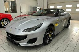 Ferrari Portofino Portofino |CARBON|CARPLAY|MAGNERIDE|APPROVED Cabriolet / Roadster 2019 Silberfarben