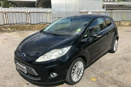 Ford Fiesta 1.6 TDCi 95CV 3 porte Tit. Berlina compatta 2010 Nero