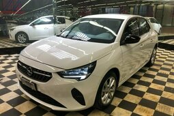Opel Corsa Blitz Berlina 2023