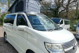 Nissan Elgrand POP TOP 4 BERTH NEW CAMPER CONVERSION 2010 Bianco