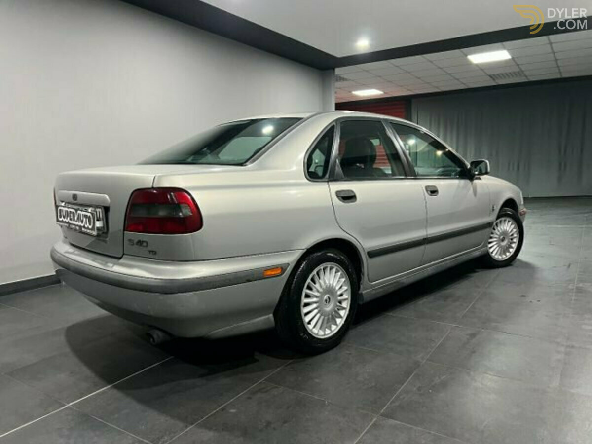 1998 Volvo S40 1.9 turbodiesel cat KM 196.000 PELLE /CLIMA, foto 4