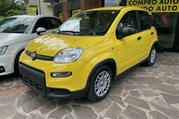 Fiat Panda 1.0 FireFly S&S Hybrid Pandina Sedán / Berlina 2025 Amarillo