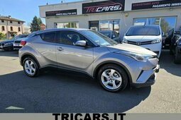 Toyota C-HR 1.8 Hybrid E-CVT NEOPATENTATI PERMUTE SUV 2017 Grigio