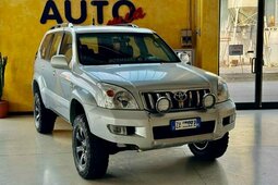 Toyota Land Cruiser D-4D 16V SUV 2004 Silberfarben