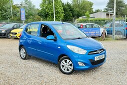 Hyundai i10 Active Hatchback Fliesheck 2011 Blau