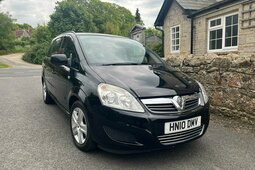 Vauxhall Zafira Exclusiv Kleintransporter 2010 Schwarz
