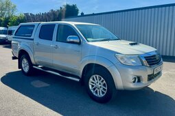 Toyota Hilux Invincible Pickup 2014 Silver
