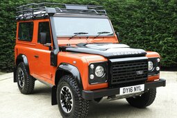Land Rover 90 Limited Edition Adventure Station Wagon Geländewagen 2016 Orange