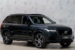 Volvo XC90 R-Design Pro 2022 Grau