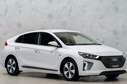 Hyundai IONIQ Premium SE Fliesheck 2018 Weiss