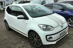 Volkswagen up! 1.0 Street up! Euro 5 3dr Hatchback 2015 White
