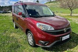 Fiat Doblo Doblò 1.6 MJT 16V 95CV Easy 7 posti Monovolume / MPV 2016 Borgogna