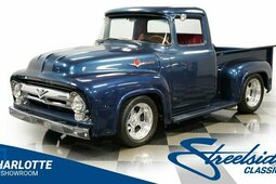 Ford F-100 Restomod 1956 Blue