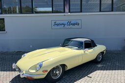 Jaguar E-Type 4.2 Manuale OTS Cabriolet / Roadster 1969 Yellow