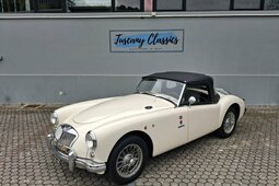 MG MGA 1500 Cabriolet / Roadster 1958 White