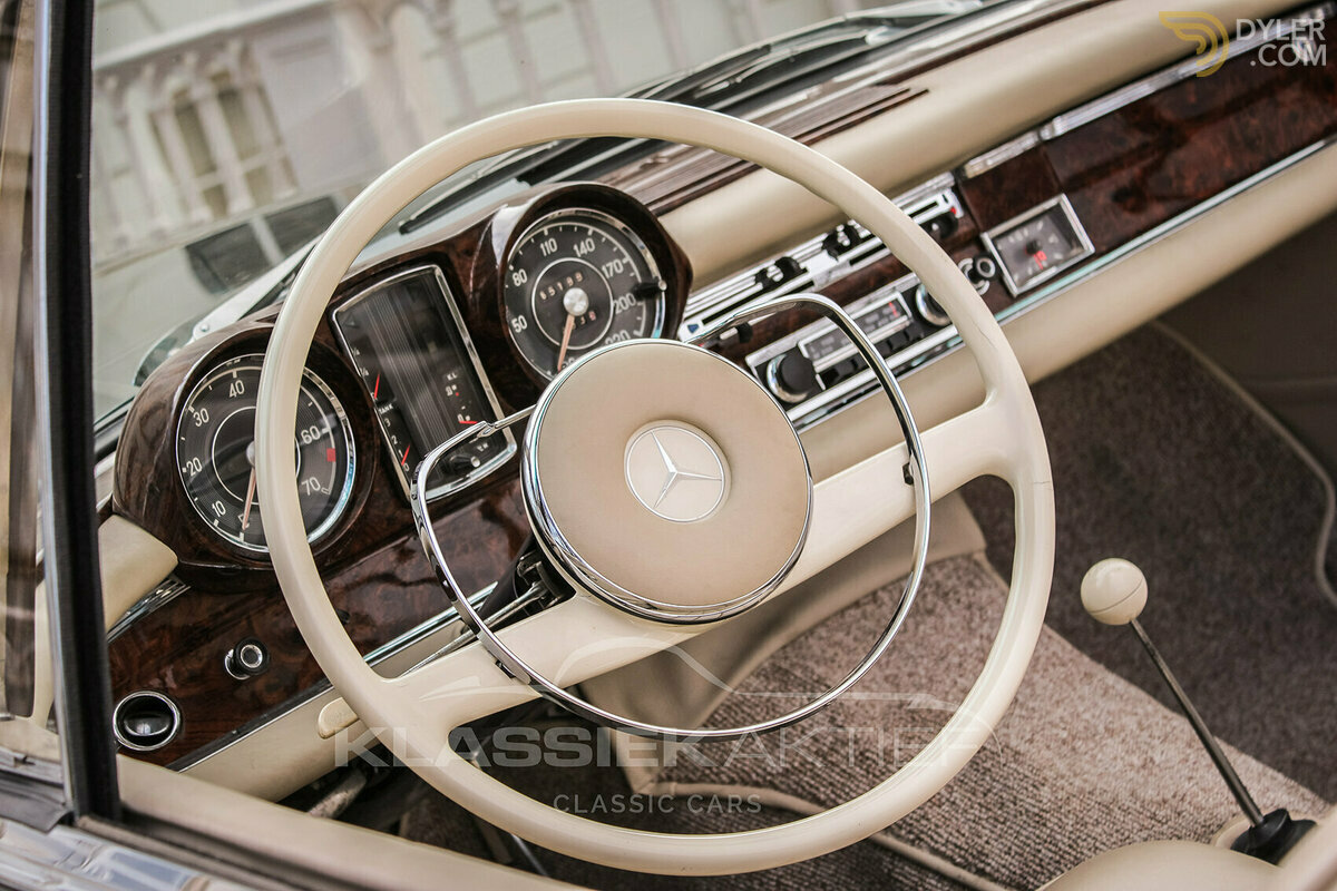 1962 Mercedes-Benz 220 SE Cabriolet, foto 10
