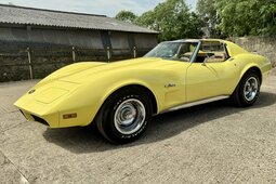 Chevrolet Corvette C3 350 MANUAL t-ROOF Coupe 1974 Gelb