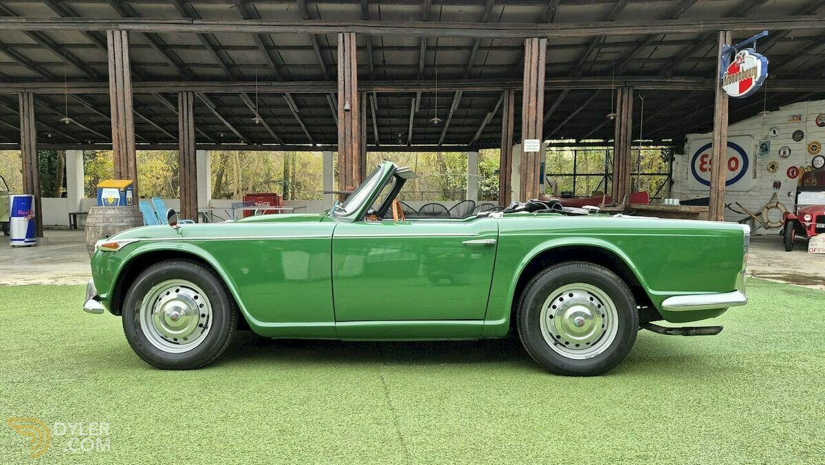 1966 Triumph TR4 IRS, foto 3