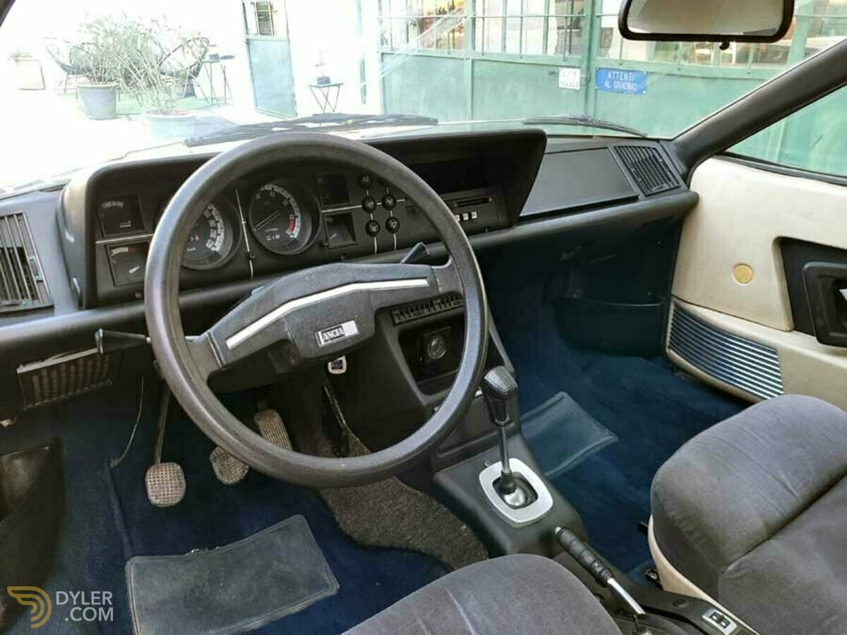 1979 Lancia Gamma 2000 Coupè I Serie, foto 4