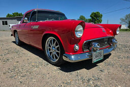 Ford Thunderbird Cabriolet / Roadster 1955 Red