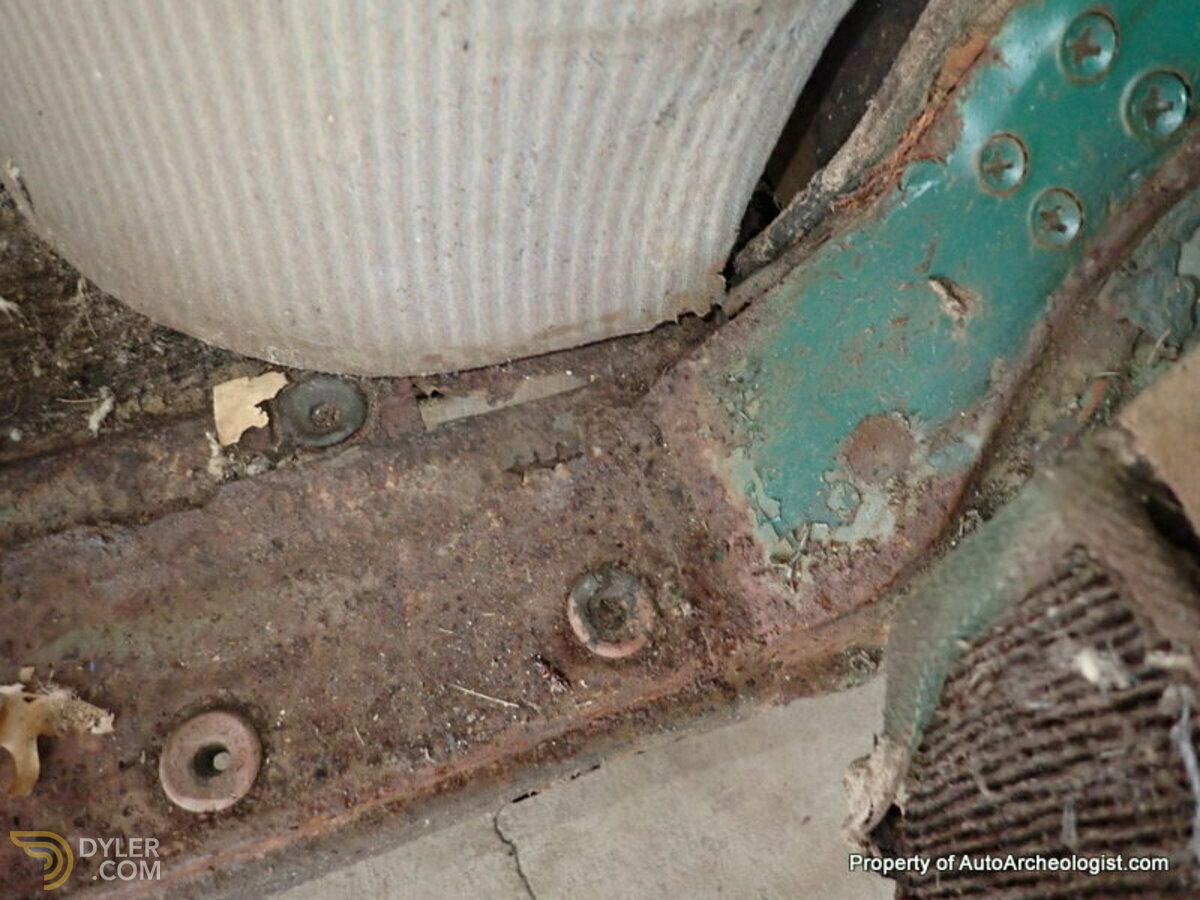 1948 Chrysler Royal Sedan - Project-Parts Car, foto 3