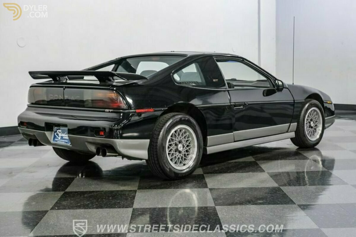1986 Pontiac Fiero GT, foto 12