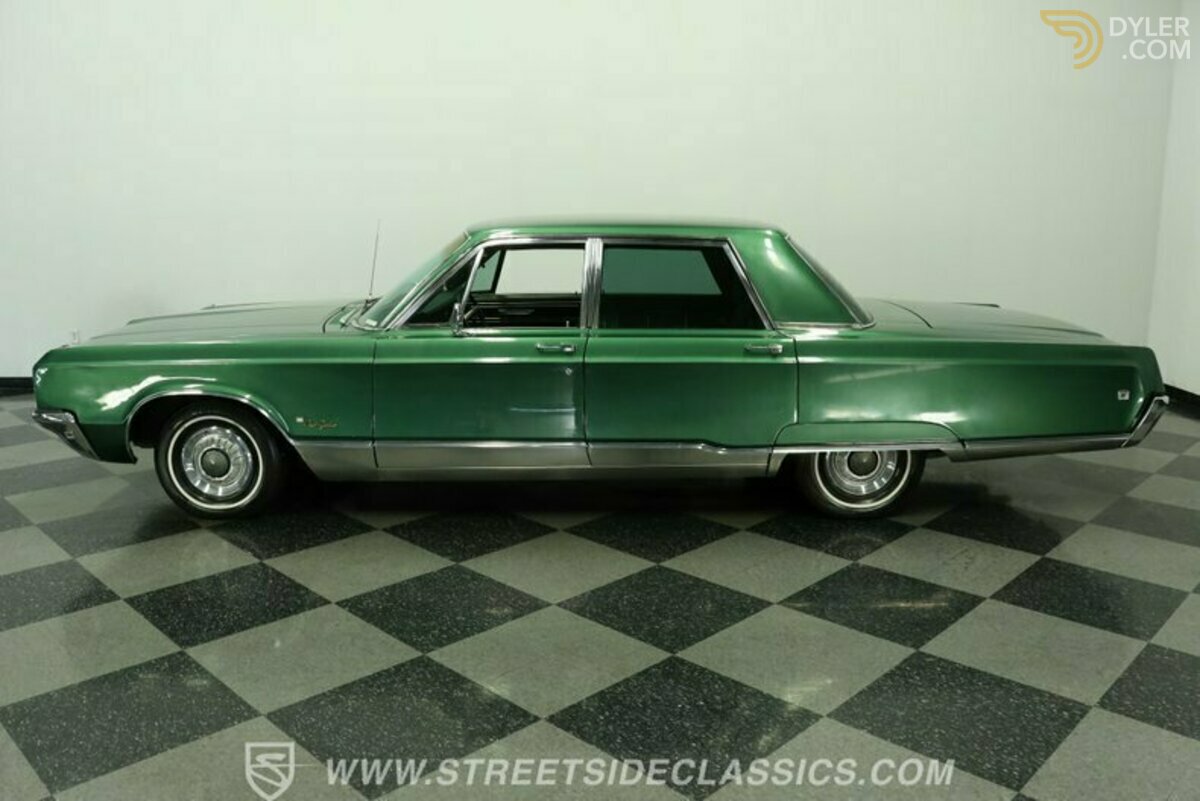 1968 Chrysler New Yorker, foto 2