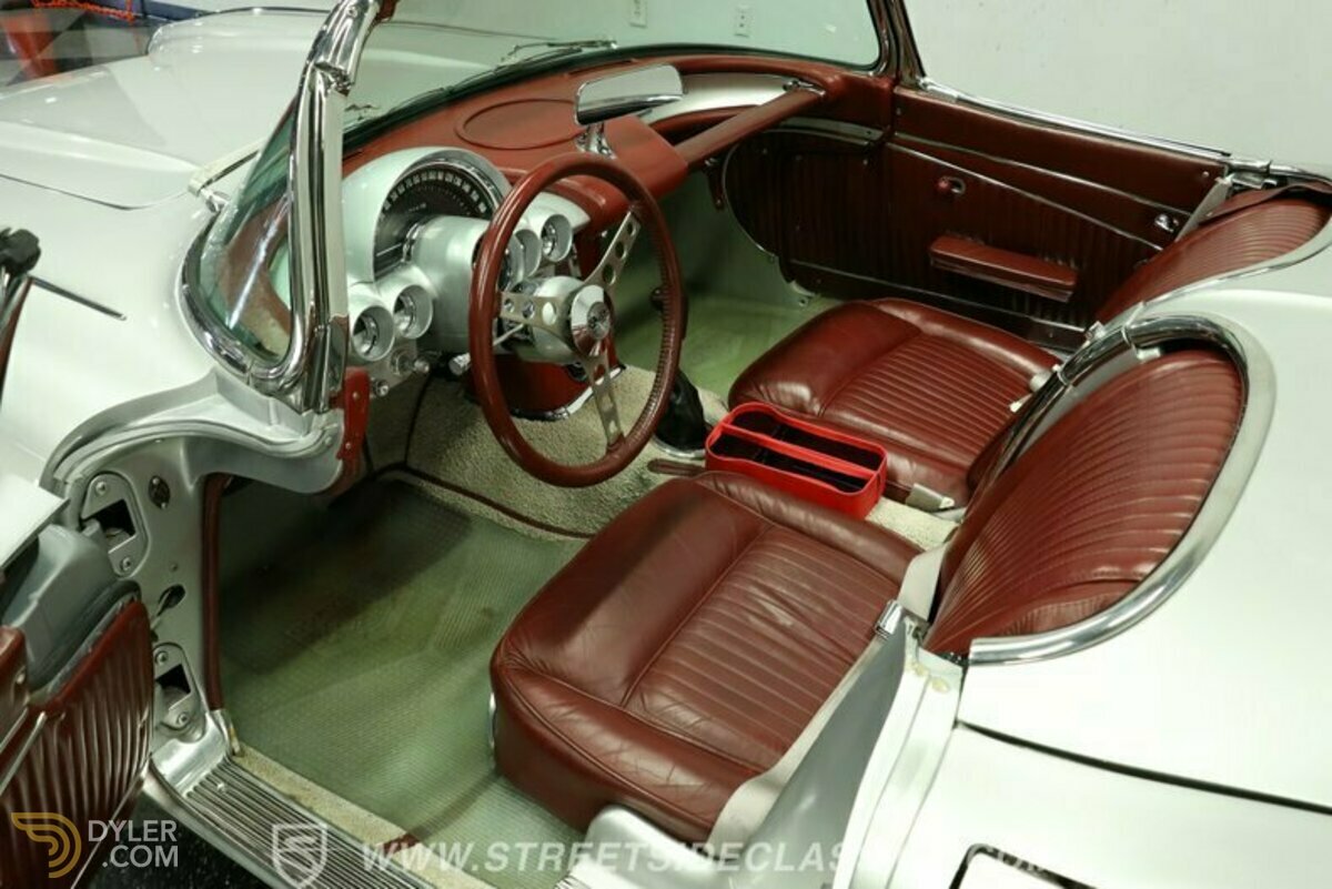 1961 Chevrolet Corvette Restomod, foto 4