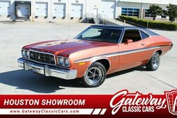 Ford Gran Torino 1973 Orange