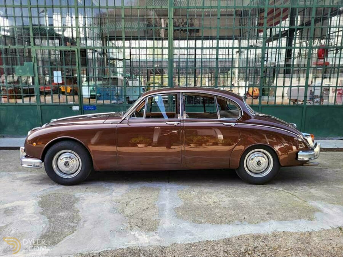 1964 Daimler 2.5 V8 Saloon, foto 4