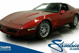 Chevrolet Corvette Coupe 1990 Red