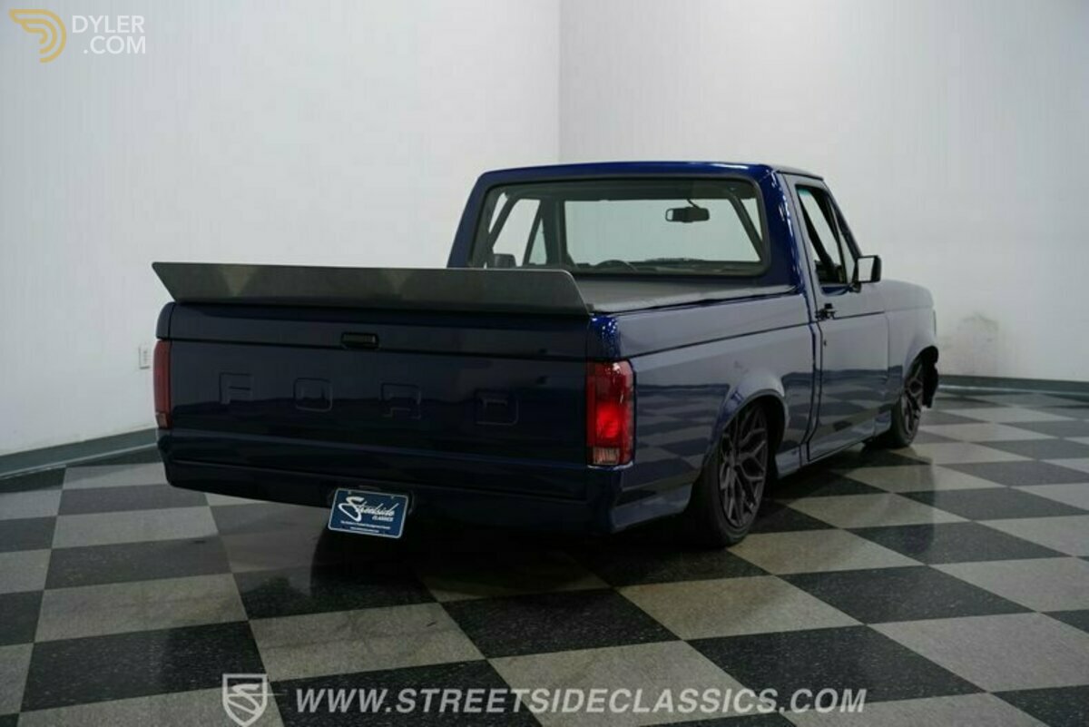 1990 Ford F-150 Restomod, foto 12