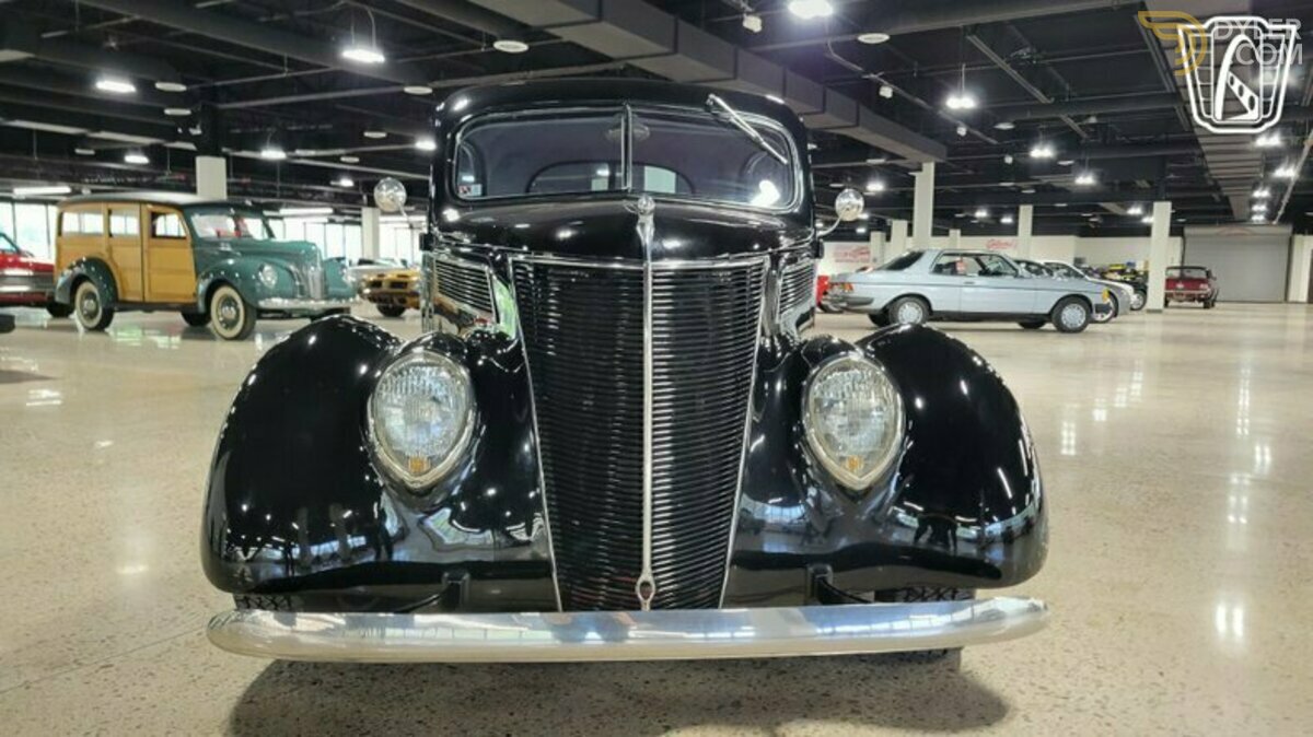 1937 Ford Sedan, foto 4